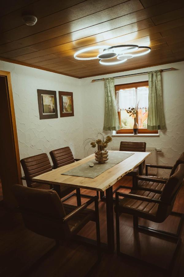 Ferienparadies Am Kammerberg - Ein Ganzes Haus Fuer Sie Alleine!!! Weißenhorn Buitenkant foto