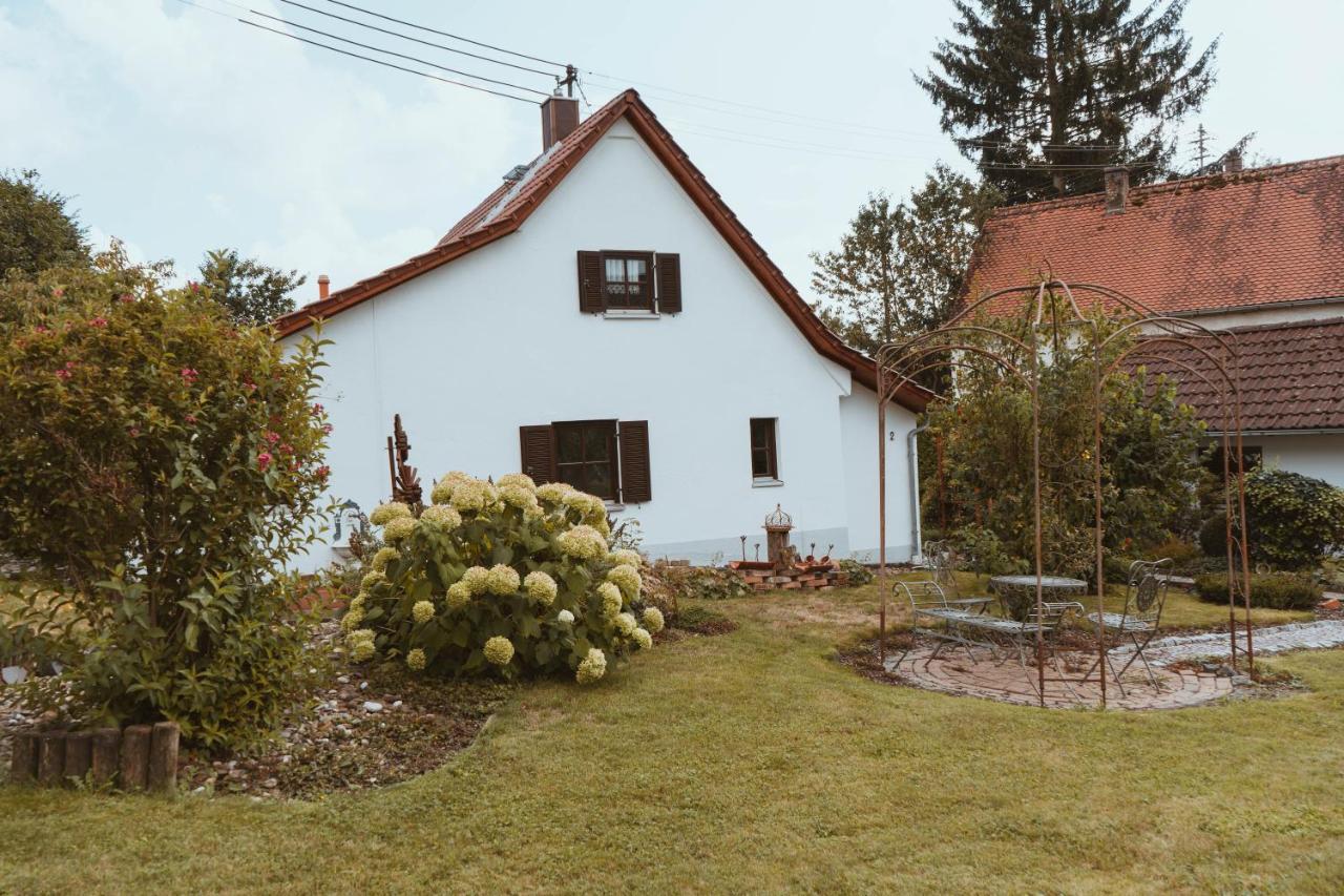 Ferienparadies Am Kammerberg - Ein Ganzes Haus Fuer Sie Alleine!!! Weißenhorn Buitenkant foto